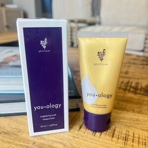 Younique Youology Brightening Mask in Gold and Purple